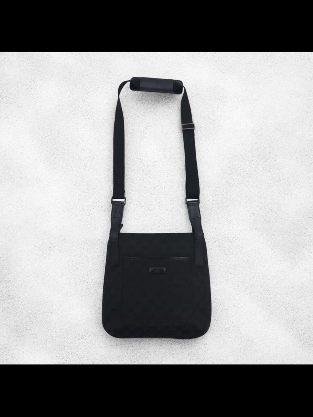 Gucci Black Men's Messenger Crossbody Bag